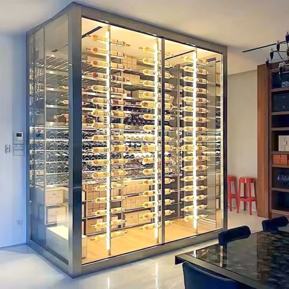Wine & Beer Guayaquil - Oturma Odası Tavandan Zemine Şaraplık, Modern